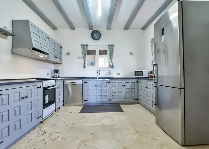 Guzman - Rouillon Villa Moraira