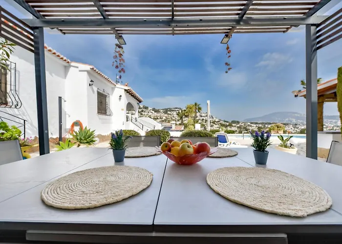Βίλα Guzman - Rouillon Moraira